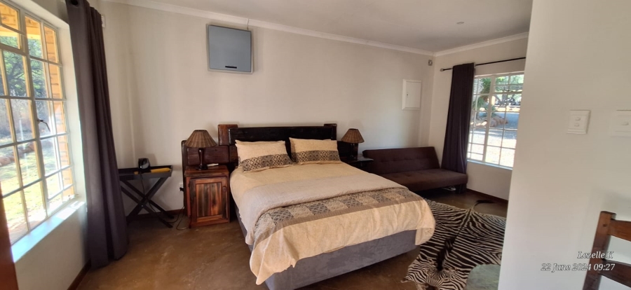 8 Bedroom Property for Sale in Swartruggens North West